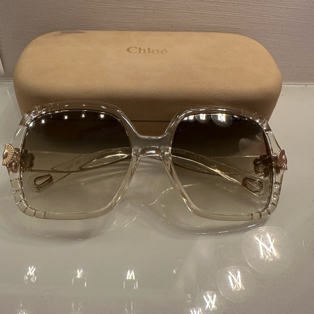 Chloe - Gradient Lenses - Square Sunglasses